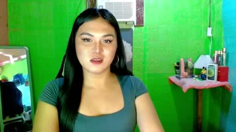 Snapshot of sweetgirl_kathy chatting on April 4, 10:51 pm Kathy online show from April 4, 10:51 pm