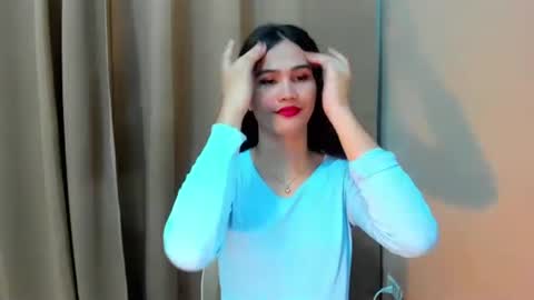Snapshot of sweetgirl_latina143 chatting on September 16, 5:52 am sweetgirl_latina143 online show from September 16, 5:52 am