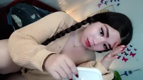 May online show from May 1, 1:43 am