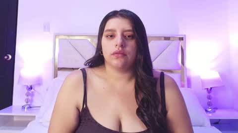 Lili online show from December 4, 11:52 am