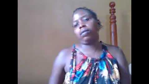 Snapshot of sweetib1 chatting on December 14, 12:33 pm sweetib1 online show from December 14, 12:33 pm