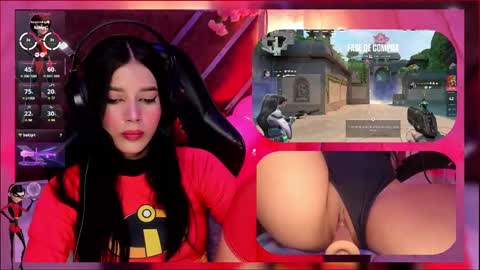 Snapshot of sweetie_cloe chatting on October 2, 9:22 pm sweetie_cloe online show from October 2, 9:22 pm