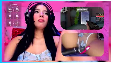 Snapshot of sweetie_cloe chatting on February 17, 9:32 pm sweetie_cloe online show from February 17, 9:32 pm