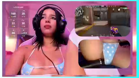 Snapshot of sweetie_cloe chatting on March 12, 12:06 am sweetie_cloe online show from March 12, 12:06 am