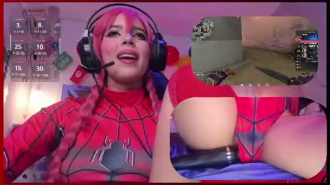 Snapshot of sweetie_cloe chatting on June 13, 9:46 pm sweetie_cloe online show from June 13, 9:46 pm