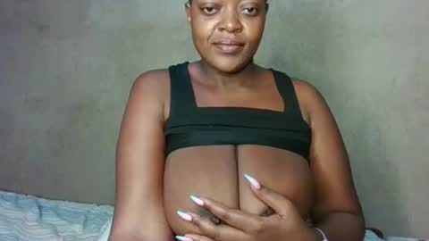 Snapshot of sweetie_cocoh chatting on January 19, 6:06 am Cocoh online show from January 19, 6:06 am