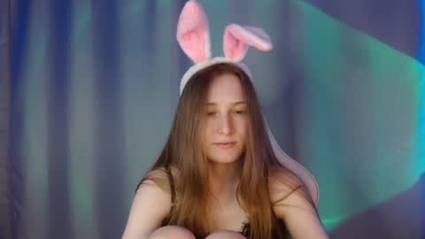 Snapshot of sweetie_lover chatting on January 11, 11:35 pm Annie online show from January 11, 11:35 pm
