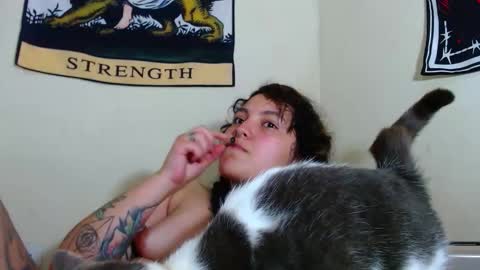 Snapshot of sweetie_maryy chatting on March 3, 5:24 am Maria my insta sweetie maryy online show from March 3, 5:24 am