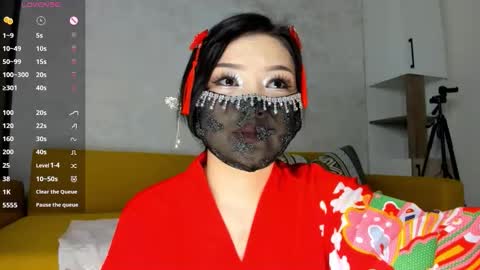 sweetie_peach_ online show from November 3, 4:47 am