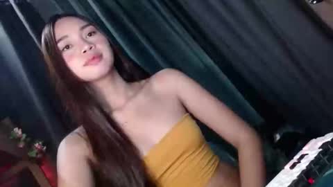 Snapshot of sweetiecum_tina chatting on January 9, 10:44 pm sweetiecum_tina online show from January 9, 10:44 pm
