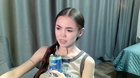 sweetieee_kira online show from November 25, 9:26 pm