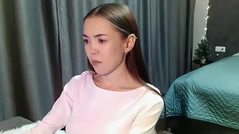 sweetieee_kira online show from January 9, 9:05 pm