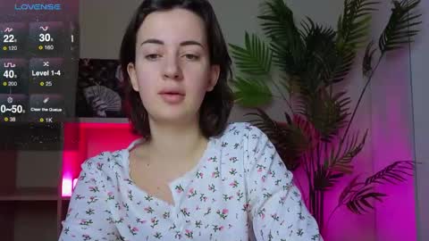 Snapshot of sweetiekendl chatting on April 11, 10:52 am Kendl online show from April 11, 10:52 am