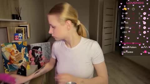 sweetie Lisa3 online show from October 6, 8:12 am