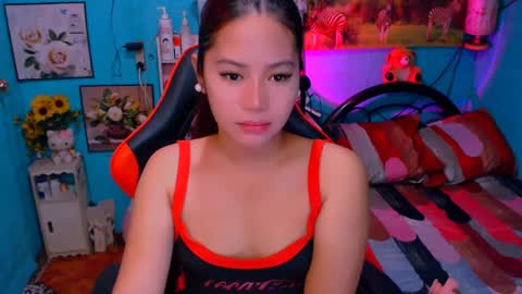 Nicole online show from December 2, 1:03 am