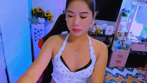 Snapshot of sweetienicole chatting on November 29, 12:02 am Nicole online show from November 29, 12:02 am