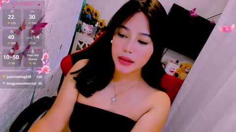 Snapshot of sweetienicole chatting on March 6, 8:27 pm Nicole online show from March 6, 8:27 pm