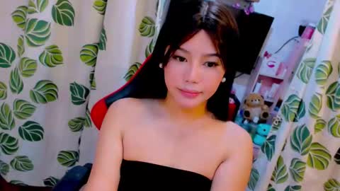 Snapshot of sweetienicole chatting on May 12, 11:35 pm Nicole online show from May 12, 11:35 pm