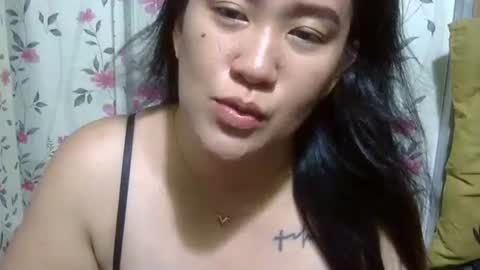 Snapshot of sweetjaii15 chatting on March 4, 12:22 pm sweetjaii15 online show from March 4, 12:22 pm