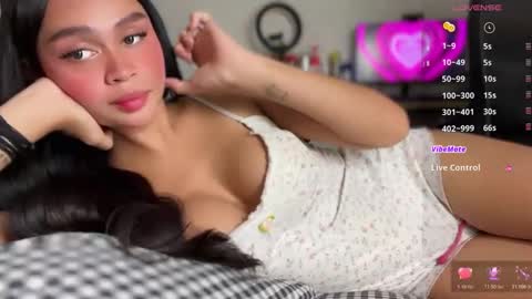 Snapshot of sweetjanne_ chatting on May 31, 6:53 am JANE online show from May 31, 6:53 am