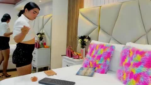 kata online show from November 28, 12:30 pm