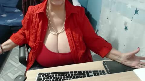 Snapshot of sweetladyrebeka chatting on February 8, 3:04 pm Rebeka online show from February 8, 3:04 pm