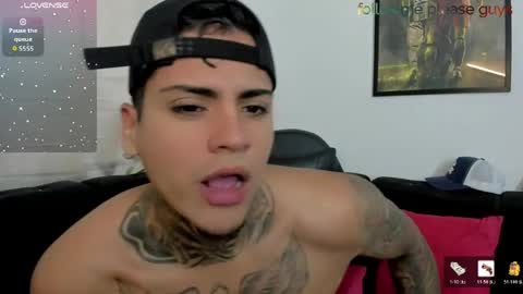 Snapshot of sweetlatinoboy chatting on May 1, 11:59 am SWEETLATINBOY online show from May 1, 11:59 am