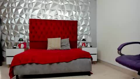 Lauren online show from November 16, 5:46 am