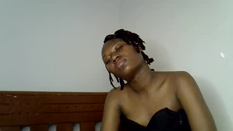 Titi online show from May 7, 2:39 am