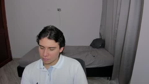 Lian online show from October 8, 7:11 pm