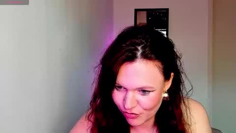 sweetlikaaa online show from April 23, 6:32 pm