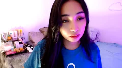 Snapshot of sweetlilly_18 chatting on November 2, 2:14 am Lilly online show from November 2, 2:14 am