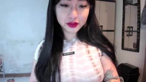 Snapshot of sweetlovepinay04 chatting on March 6, 11:20 pm Zoe online show from March 6, 11:20 pm