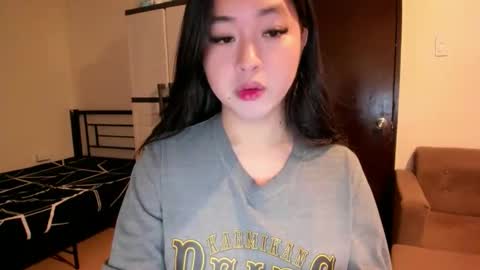 Snapshot of sweetlovepinay04 chatting on September 20, 3:02 pm Zoe online show from September 20, 3:02 pm