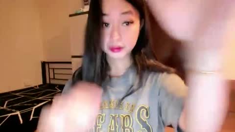 Snapshot of sweetlovepinay04 chatting on September 21, 3:19 am Zoe online show from September 21, 3:19 am