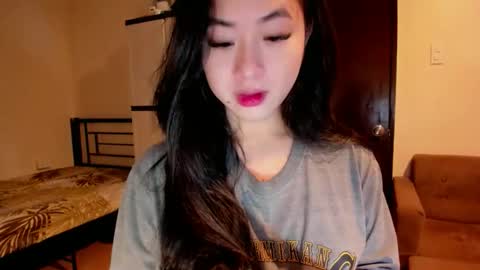 Snapshot of sweetlovepinay04 chatting on October 8, 2:09 am Zoe online show from October 8, 2:09 am