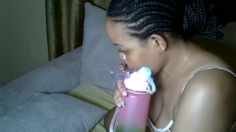 Snapshot of sweetlustylana chatting on December 3, 2:15 pm sweetlustylana online show from December 3, 2:15 pm