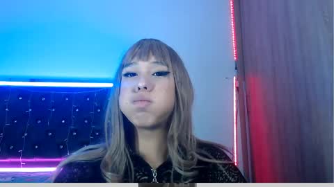 Snapshot of sweetmagic6 chatting on April 7, 5:30 am sweetmagic6 online show from April 7, 5:30 am