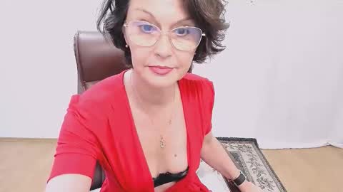 Snapshot of sweetmargoou1 chatting on February 25, 3:10 pm SweetMargoou1 online show from February 25, 3:10 pm