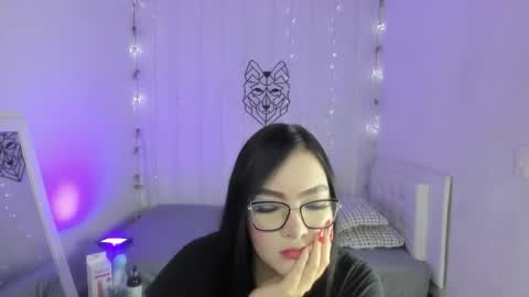 Snapshot of sweetmeline chatting on October 1, 2:45 pm MELINE online show from October 1, 2:45 pm