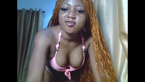 Snapshot of sweetmila9 chatting on April 21, 5:36 am sweetmila9 online show from April 21, 5:36 am
