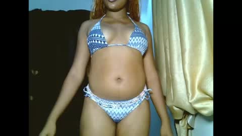 Snapshot of sweetmila9 chatting on May 9, 6:40 am sweetmila9 online show from May 9, 6:40 am