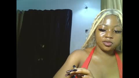 Snapshot of sweetmila9 chatting on June 5, 6:42 am sweetmila9 online show from June 5, 6:42 am