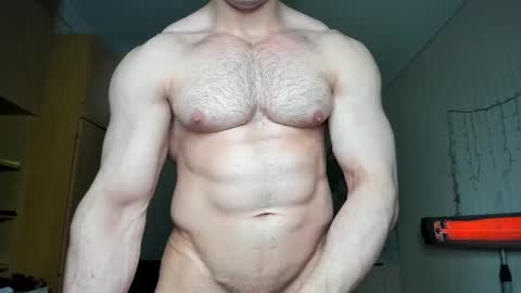 Lorenzo online show from February 10, 4:36 pm