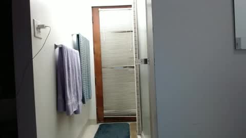 April online show from February 3, 7:40 am