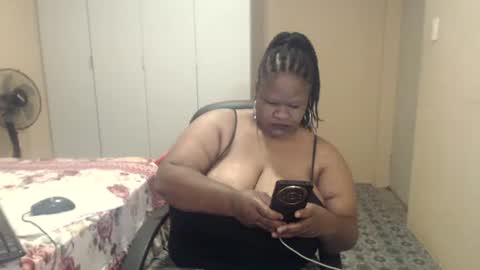 sweetnoziexxx online show from January 16, 5:44 am