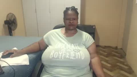 sweetnoziexxx online show from May 6, 5:46 am