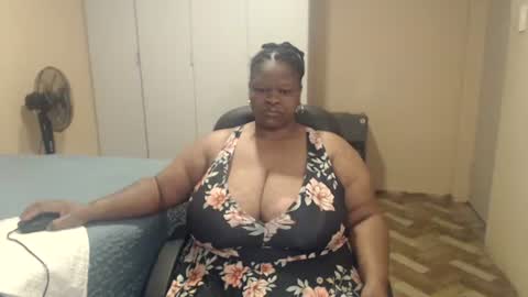 sweetnoziexxx online show from May 17, 3:37 am