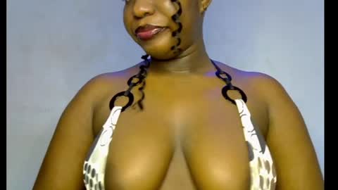 Snapshot of sweetpetitgirl chatting on March 18, 6:49 am LILY BRANDY online show from March 18, 6:49 am