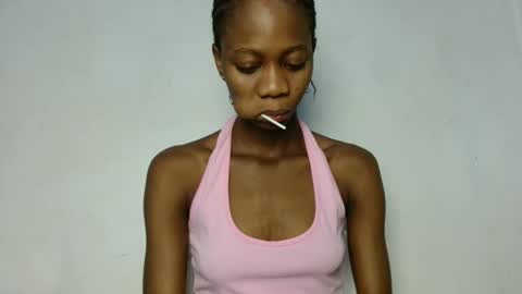 Snapshot of sweetpussy135 chatting on March 29, 4:12 am slim ivy online show from March 29, 4:12 am